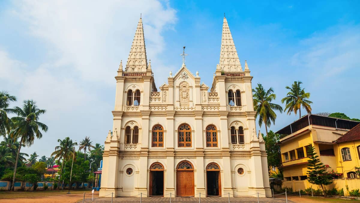 Historic Walks of Fort Kochi (Dutch Palace & Synagogue)