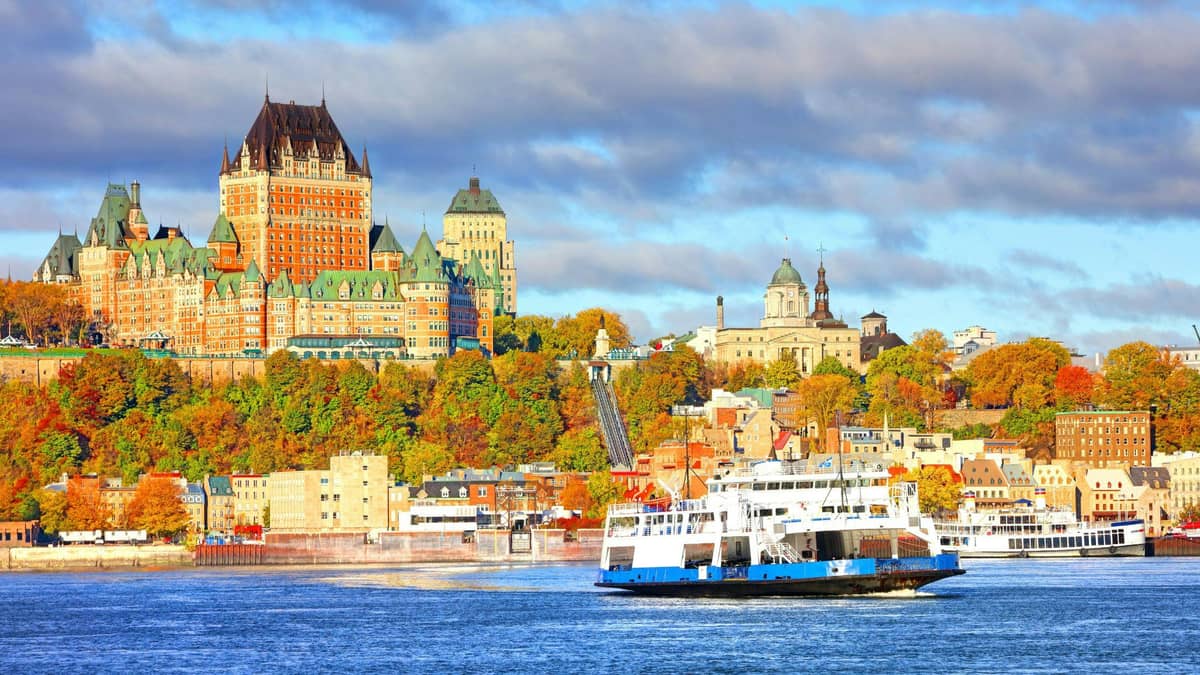 Fall in Canada (September to November)