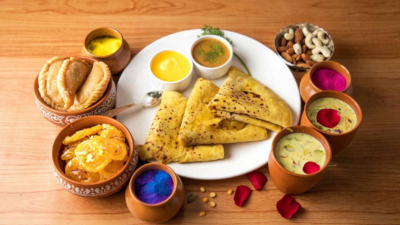 holi food and drink