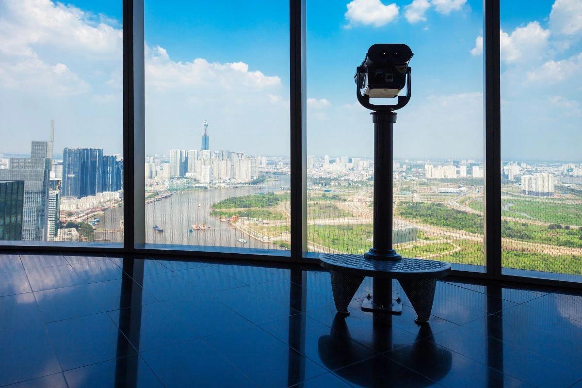 Observation-Deck-at-300